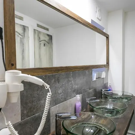 Carrousel Hostel Brasov Hostel