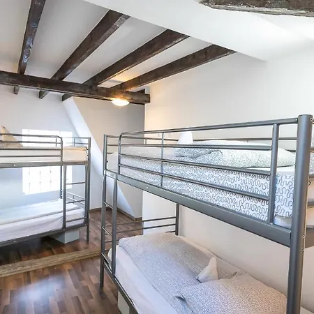 Carrousel Hostel Brasov *