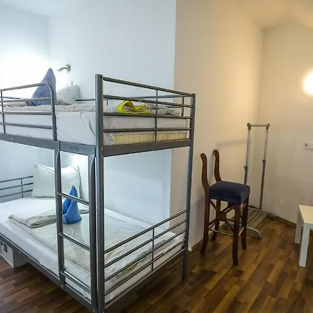 Hostel Carrousel Hostel Brasov *