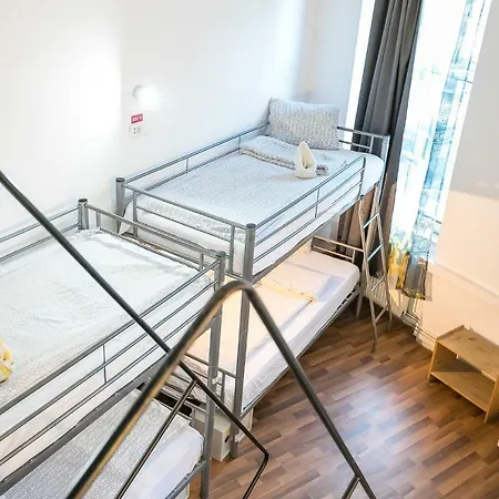 Hostel Carrousel Hostel Brasov *