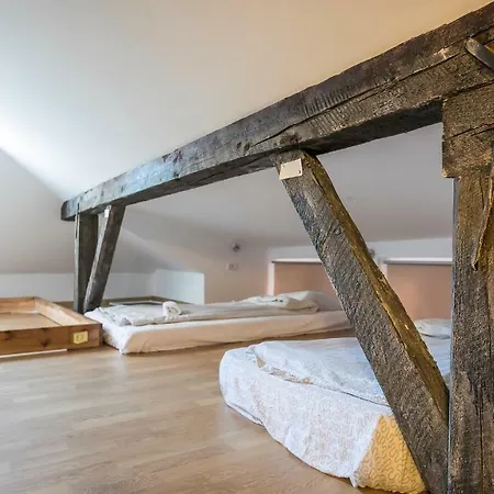 Carrousel Hostel Brasov
